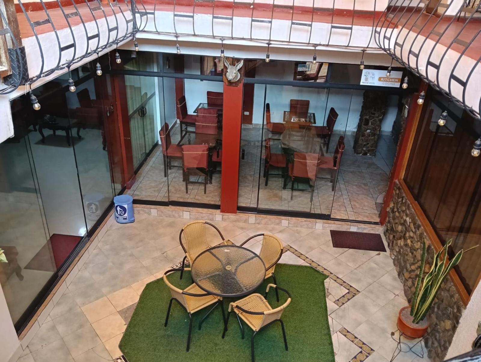 Andean Hostel อัวรัซ ภายนอก รูปภาพ